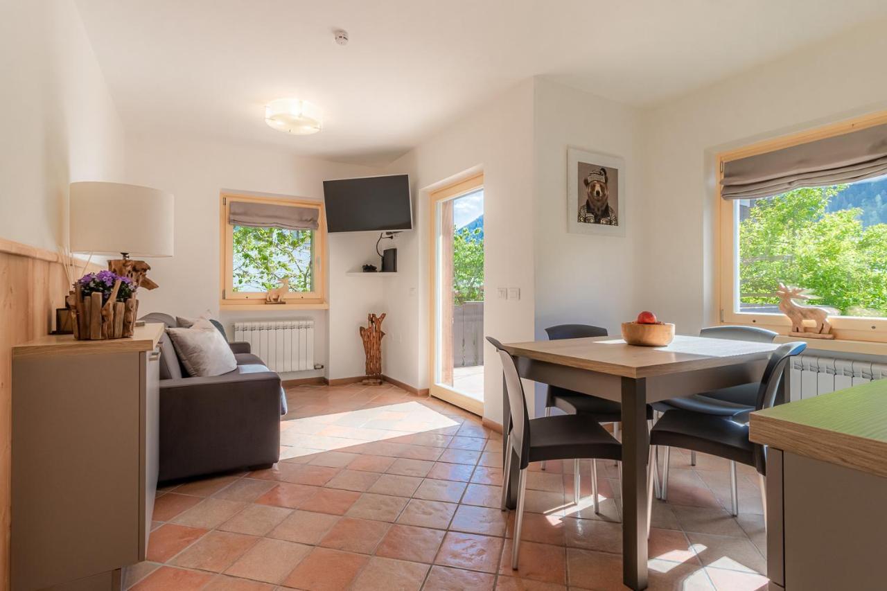 Suite Italy Pinzolo Due Giustino Exterior photo
